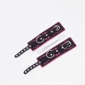 Черно-розовые кожаные наручники с розовой строчкой - Crazy Handmade - купить с доставкой в Туле