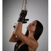 Черные высокие кожаные наручники для подвешивания - Crazy Handmade - купить с доставкой в Туле