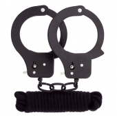 Чёрные наручники из листового металла в комплекте с веревкой BONDX METAL CUFFS LOVE ROPE SET - Dream Toys - купить с доставкой в Туле