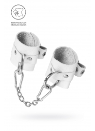 Белые мягкие кожаные наручники с люверсами - Pecado - купить с доставкой в Туле