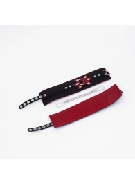 Черные кожаные оковы с красным декором и строчкой - Crazy Handmade - купить с доставкой в Туле