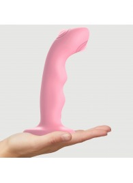 Розовая насадка-стимулятор Strap-On-Me Tapping Dildo Wave - Strap-on-me - купить с доставкой в Туле