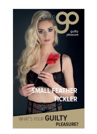 Пластиковая метелочка с красными пёрышками Small Feather Tickler - 32 см. - Blush Novelties - купить с доставкой в Туле