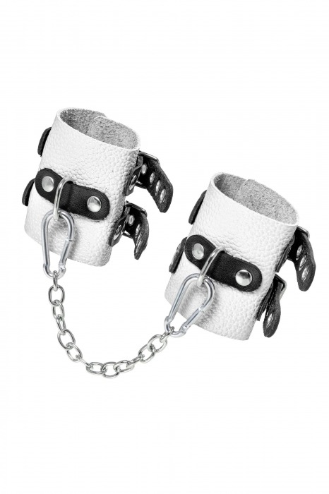 Бело-черные наручники с двумя ремешками и люверсами - Pecado - купить с доставкой в Туле