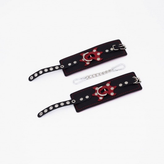 Черные кожаные наручники с красным декором и строчкой - Crazy Handmade - купить с доставкой в Туле