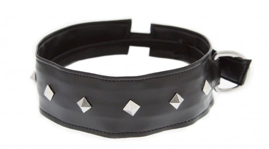 Полиуретановый ошейник с пуклями Collar with Studs - Blush Novelties - купить с доставкой в Туле